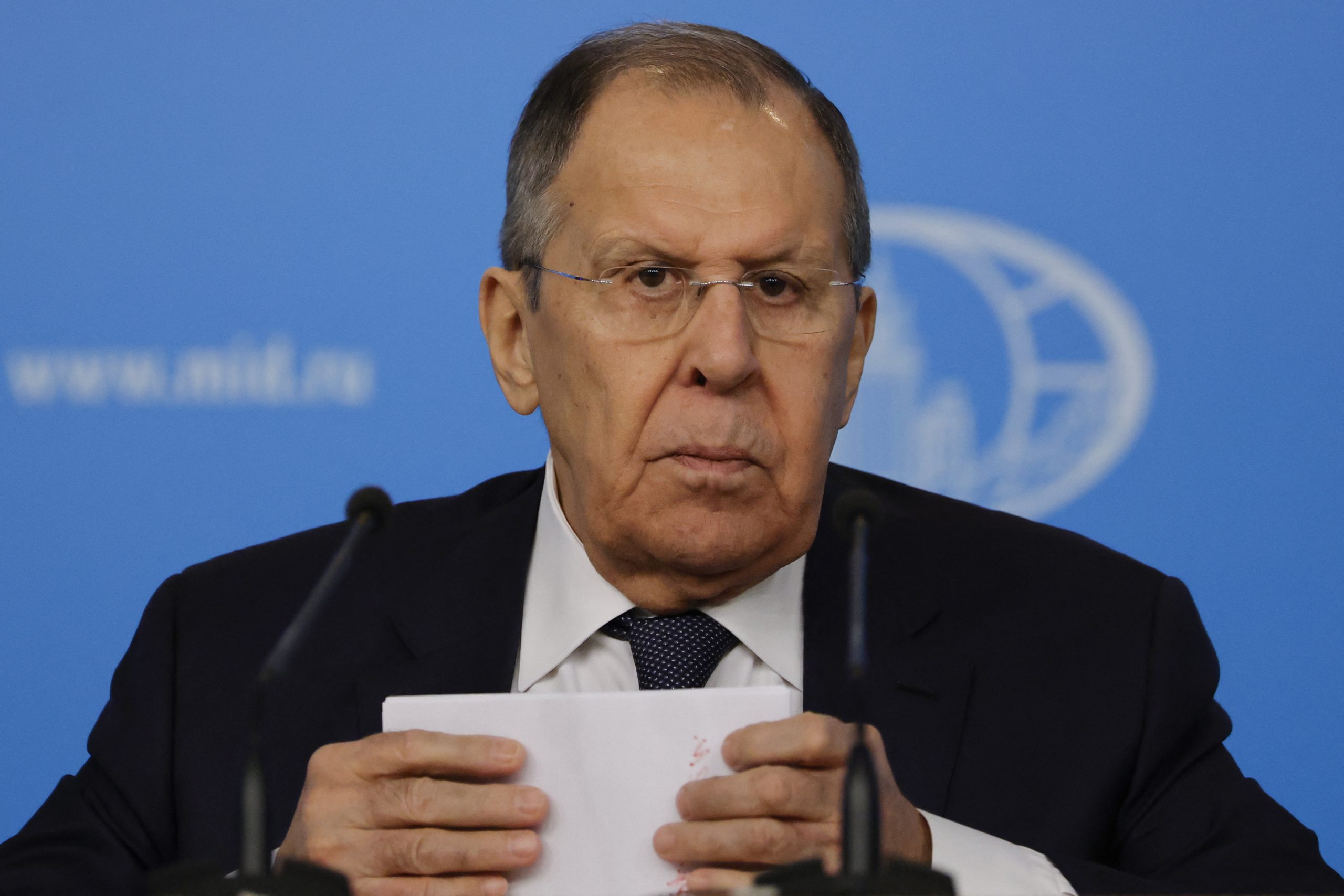 O Λαβρόφ θεωρεί ότι η Βρετανία δεν θα πρέπει πλέον να αποκαλείται «Μεγάλη»