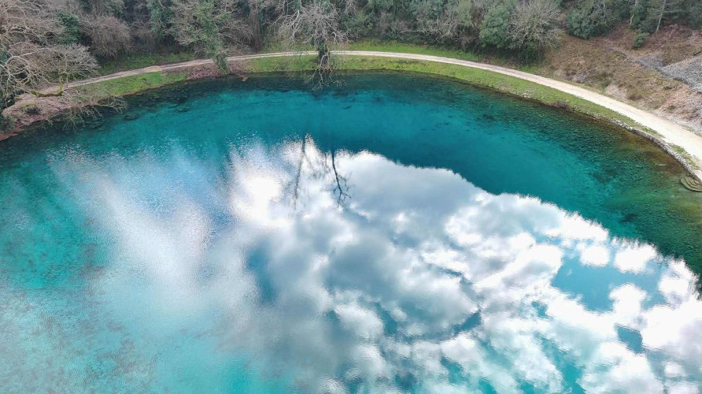 Στολίδι για την Ήπειρο η λίμνη Βηρού που «επέστρεψε» στη ζωή