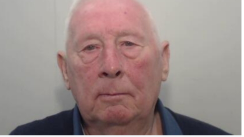 <br>Νεκρά ζώα εντοπίστηκαν στον Ίασμο Ροδόπης – Σε σκουπιδότοπο έχουν μετατραπεί οι παλιές εγκαταστάσεις της ΕΑΣ