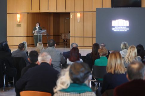 Ζάκυνθος: Δυο συλλήψεις για εκβίαση, απειλή, εξύβριση, όπλα και ναρκωτικά