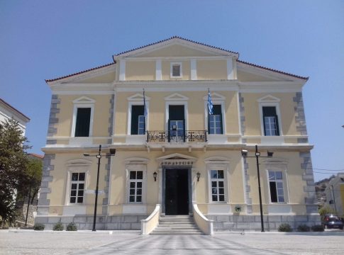 Την ακτοπλοϊκή σύνδεση του Βόλου με τα νησιά χρηματοδοτούν οι περιφέρειες Β. Αιγαίου και Θεσσαλίας