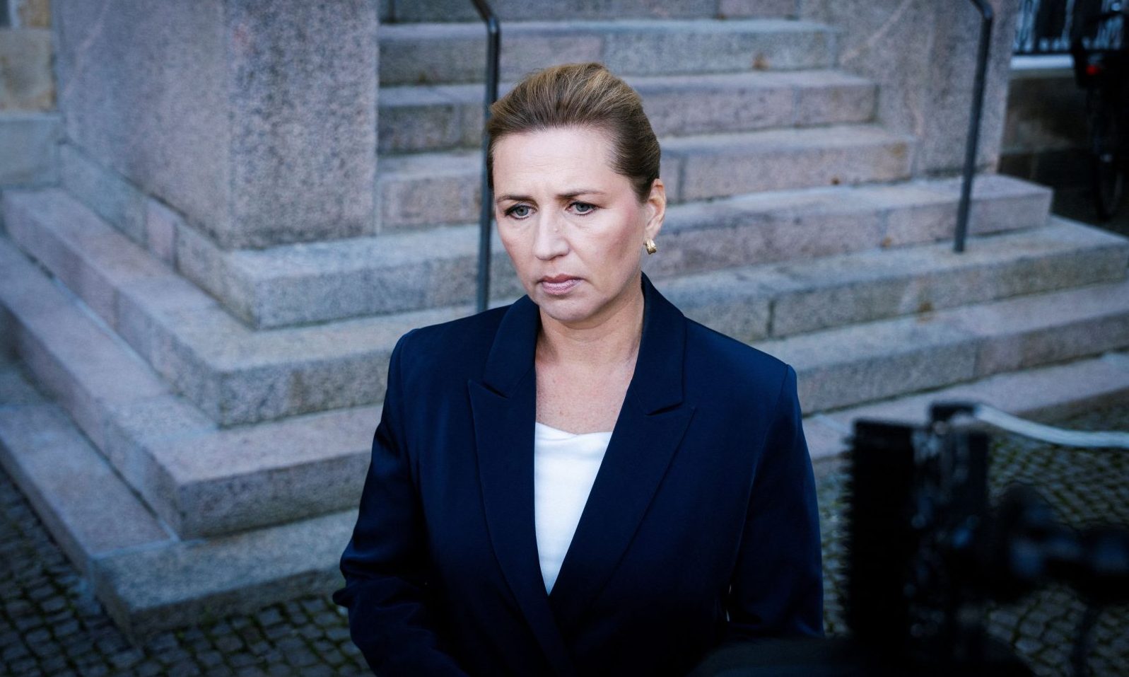 POLITICO: Γιατί η κεντροαριστερά στην Ευρώπη δεν σταματά να συρρικνώνεται