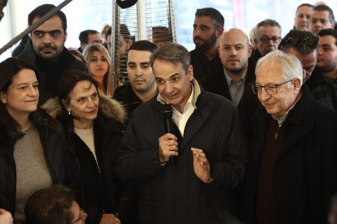 Live η εκδήλωση παρουσίασης του βιβλίου του Αλέξη Τσίπρα, «Ιθάκη», στη Θεσσαλονίκη