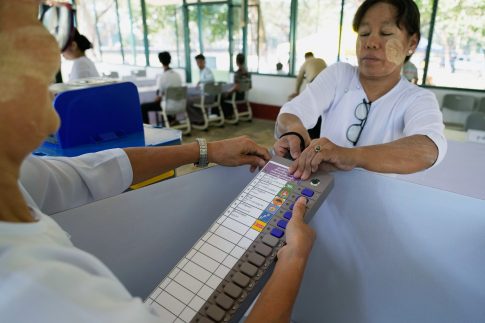 Νέα Ζηλανδία: Διακόπηκε η επιχείρηση ανεύρεσης των θυμάτων κατολίσθησης σε κάμπινγκ για λόγους ασφαλείας