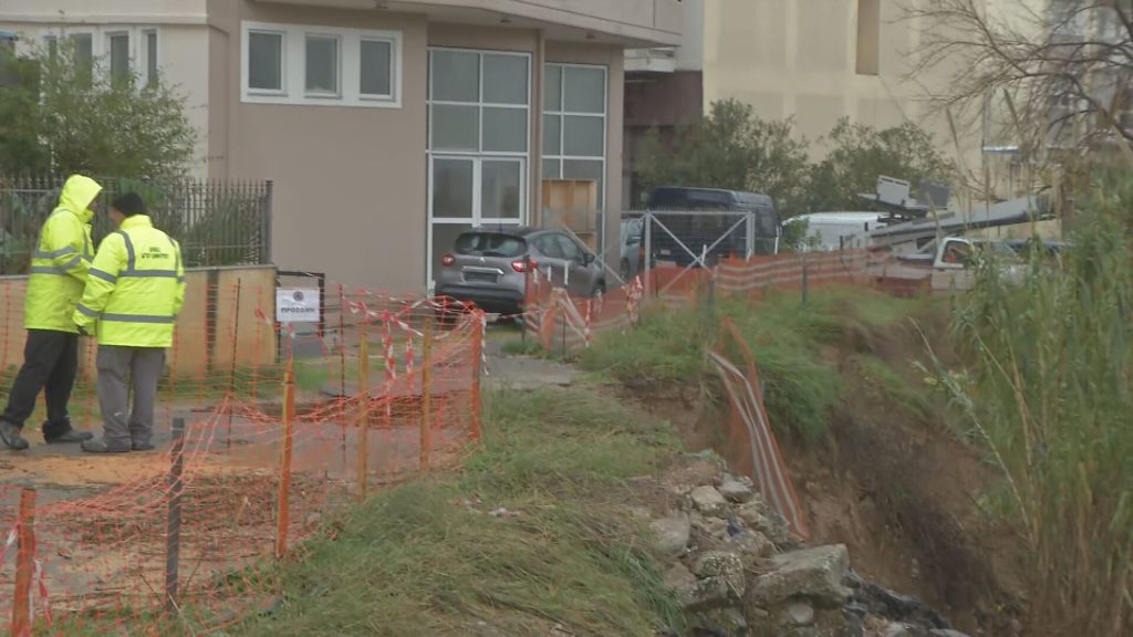 Live: Πώς εξελίσσεται η κακοκαιρία – Το ΕΡΤnews στα «δύσκολα» σημεία