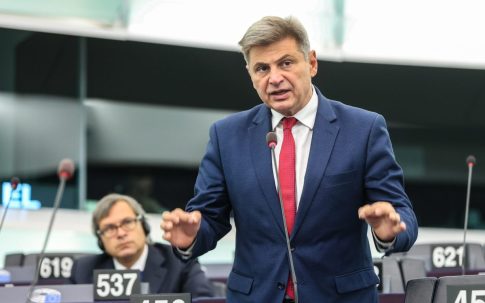 Κόμμα με το οποίο θα κατέβει στις εκλογές ανακοίνωσε η Μαρία Καρυστιανού – «Δεν είναι ξεκάθαρο αν θα ηγηθώ του κινήματος»