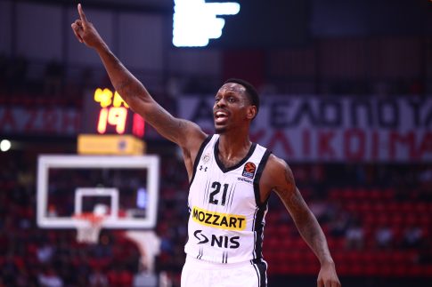 <strong>Τα νέα θεατρικά έργα που ανέδειξε το “Outreach Project 2”</strong> <strong>έρχονται στο Θέατρο Τ</strong>