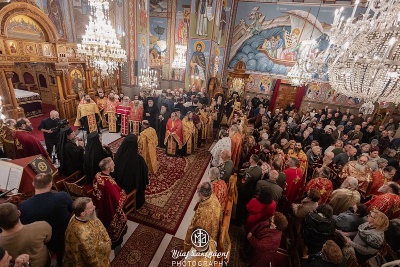Με σεμνότητα τα ονομαστήρια του Μητροπολίτη Δημητριάδος κ. Ιγνατίου – Τρισάγιο για τα θύματα των δυο τραγωδιών
