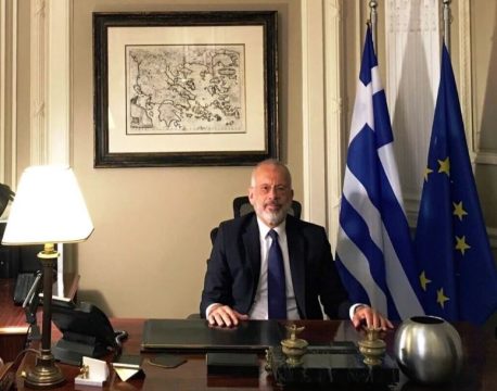 Λέσβος: Με το πανελλαδικό μπλόκο συντάσσονται οι νησιώτες αγρότες – Αύριο αποφασίζουν το μέλλον των κινητοποιήσεων