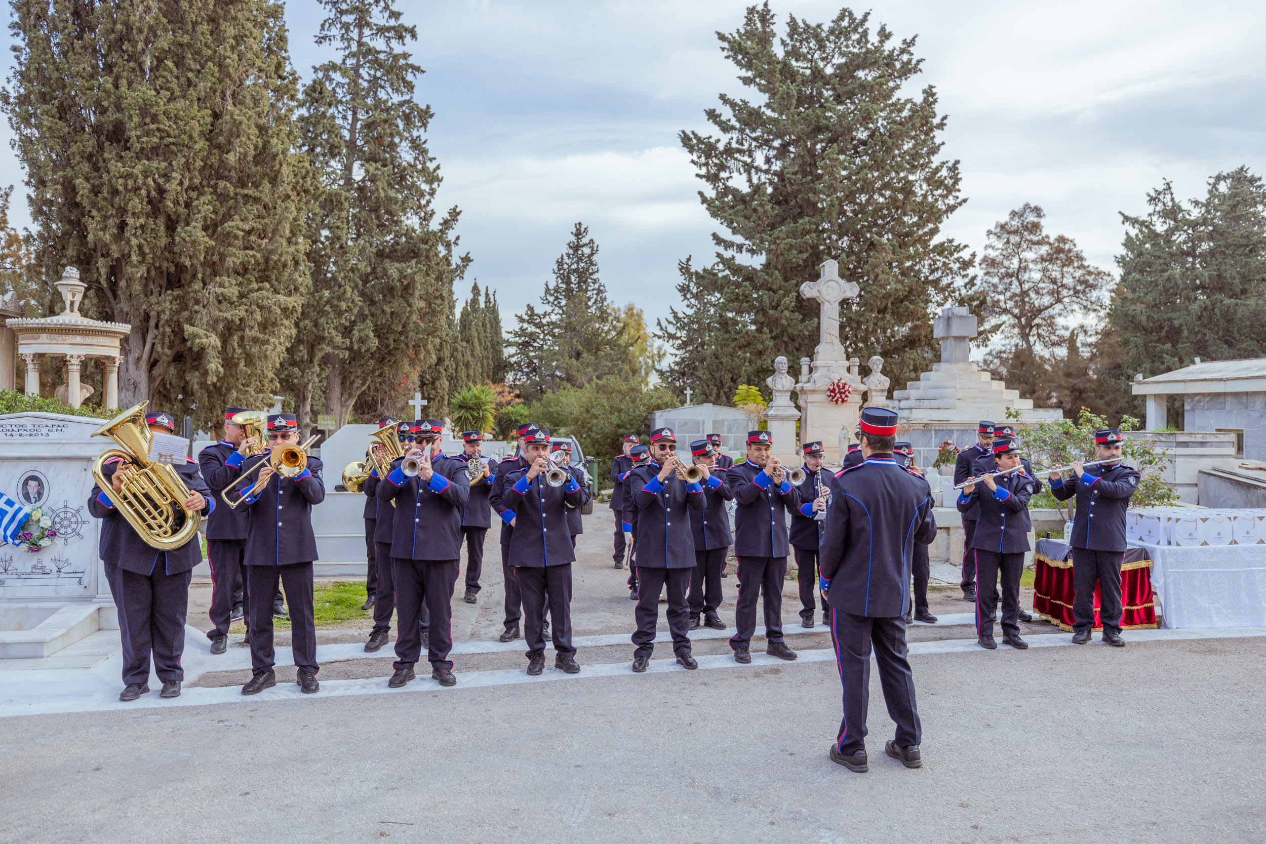 Ο Δήμος Πειραιά τίμησε τη μνήμη των θυμάτων του βομβαρδισμού της πόλης την 11η Ιανουαρίου 1944
