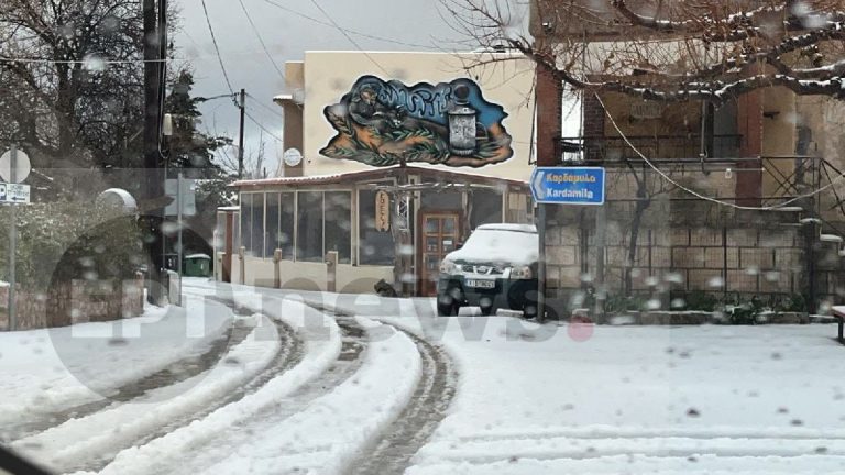 Καιρός: Στα λευκά η Πάρνηθα και τα Βίλια, σε ποιες περιοχές χιονίζει – Πότε αλλάζει το σκηνικό