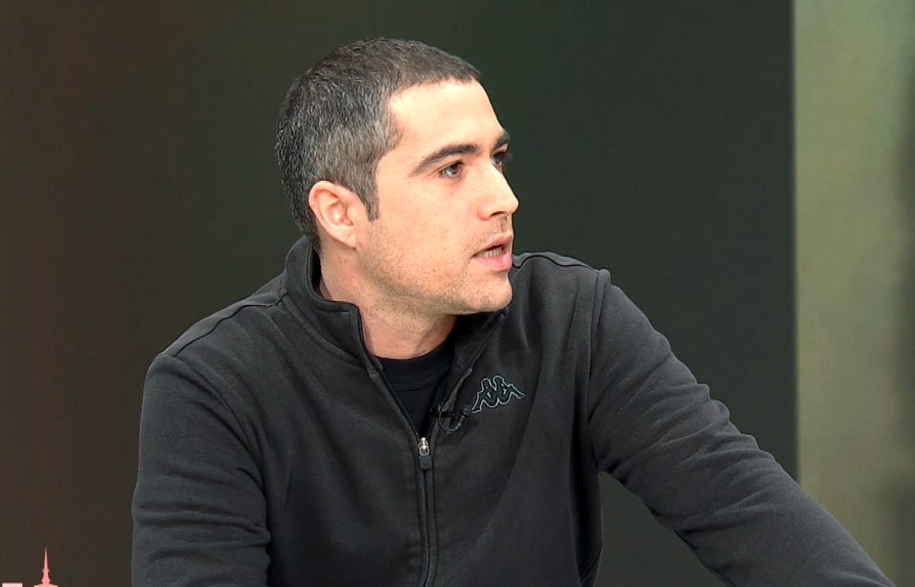 Η θεατρική παράσταση «Π.Ο.Π: Προστατευόμενη Ονομασία Προέλευσης» στο θέατρο Αμαλία