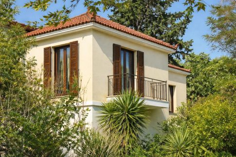 Επικοινωνιακό «μπλακάουτ» σε όλα τα αεροδρόμια της χώρας – Καθηλωμένες όλες οι πτήσεις