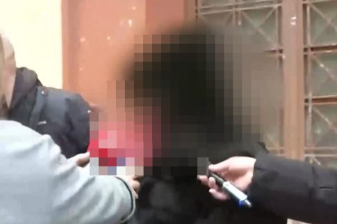 Σέρρες: Σε διαθεσιμότητα τέθηκε η καθηγήτρια που φίμωσε και έδεσε μαθητή με χαρτοταινία