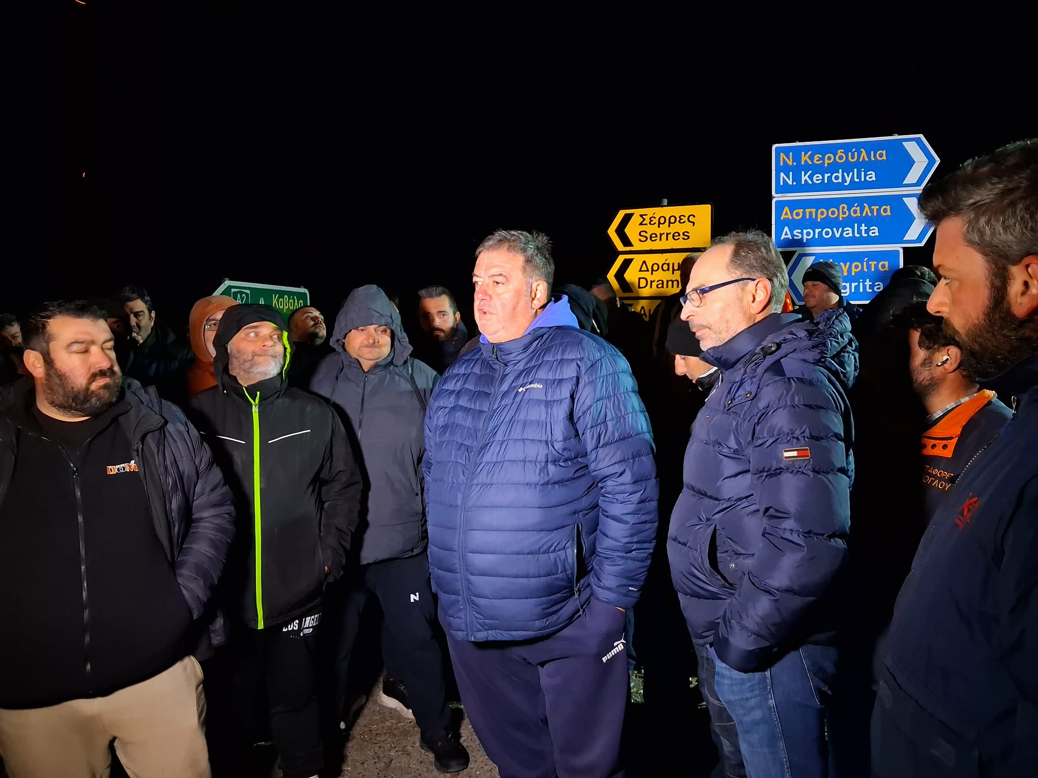 Σέρρες: Ώρα αποφάσεων για τους αγρότες στο μπλόκο των Κερδυλίων