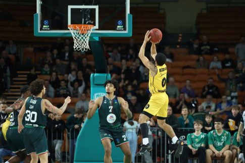 Champions League: Με «κέρβερο» Τζολάκη ο Ολυμπιακός, κατάπιε 2-0 τις «ασπιρίνες» της Λεβερκούζεν και έμεινε ζωντανός στο «παιχνίδι» της πρόκρισης