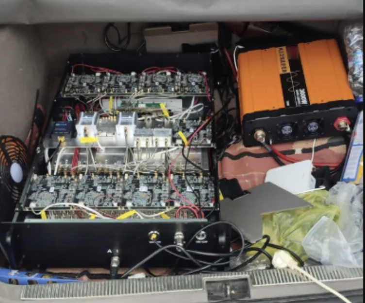 «SMS Blaster Attacks»: Η high tech δράση του κυκλώματος με το «όχημα-κεραία» για ηλεκτρονικές απάτες – Πώς να προστατευτείτε