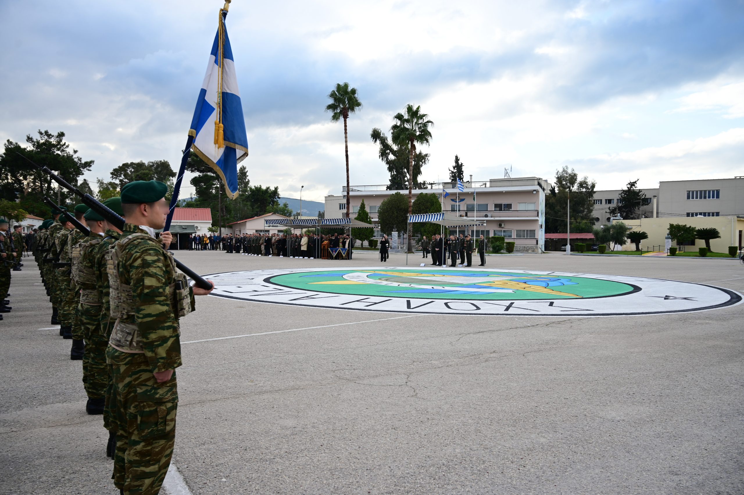 Απόσυρση του νομοσχεδίου για τις Ένοπλες Δυνάμεις ζητά η αντιπολίτευση – Ένσταση αντισυνταγματικότητας κατέθεσε το ΠΑΣΟΚ