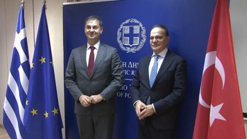 Συναγερμός στην Αττική: 112 για εκκένωση στον Ασπρόπυργο, δρόμοι-ποτάμια και φουσκωμένα ρέματα – Πού υπάρχουν κυκλοφοριακές ρυθμίσεις