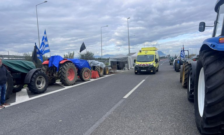 Αγρότες Μεσσηνίας: Ανοίγει ο κόμβος της Θουρίας – Προετοιμασία για τη συνάντηση στο Μέγαρο Μαξίμου