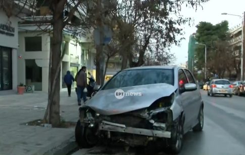 Ψυχαναλυτικές παρεμβάσεις <br/>με μικρά παιδιά