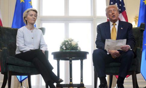 Εκτροχιασμός τρένων στην Ισπανία – Τουλάχιστον 10 νεκροί και εκατοντάδες τραυματίες