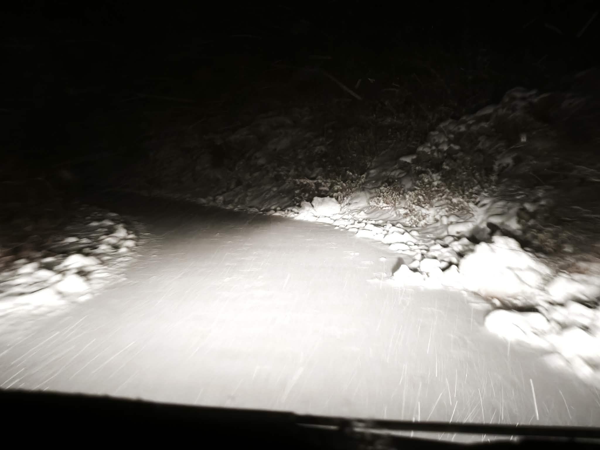 Θυελλώδεις άνεμοι, ισχυρές χιονοπτώσεις και σοβαρές ζημιές από την κακοκαιρία στην Ήπειρο