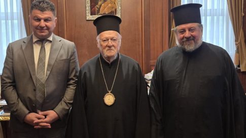 Η αστυνομικός που ξυλοκοπήθηκε βάναυσα από τον σύζυγό της μιλά στην ΕΡΤ: «Το πρόσωπό μου είναι παραμορφωμένο»