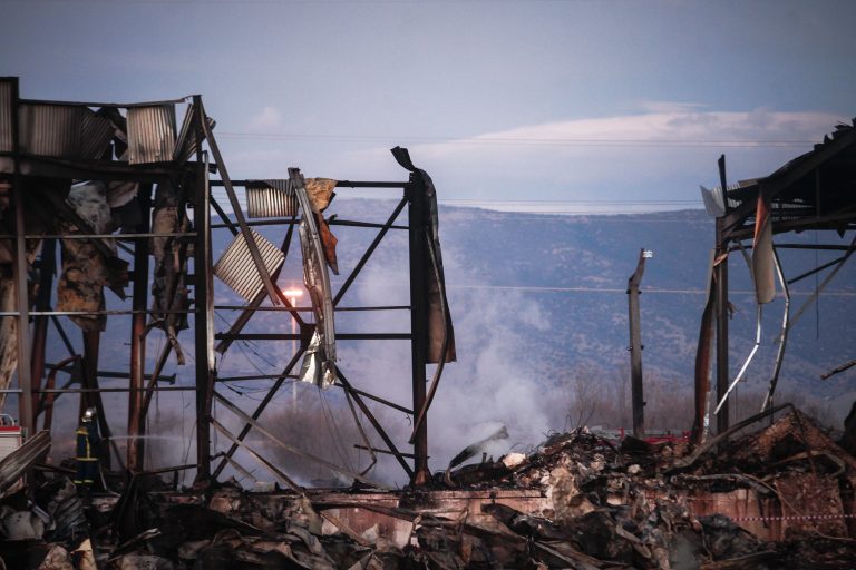 Βιολάντα: Πώς το υπόγειο του εργοστασίου μετατράπηκε σε «βόμβα» προπανίου – Η φωτογραφία ντοκουμέντο και τα αναπάντητα ερωτήματα για τα μέτρα ασφαλείας