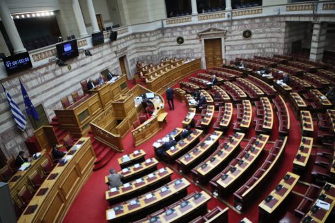 Συνελήφθησαν ο ιδιοκτήτης της «Βιολάντα» και δύο ακόμα στελέχη για την τραγωδία στα Τρίκαλα