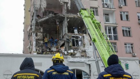 Μηχανικό πρόβλημα σε φορτηγό πλοίο στο λιμάνι του Βόλου