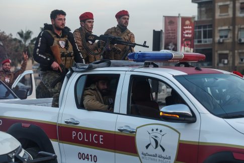 Γάζα: Δεκαεπτά χώρες, ανάμεσά τους <strong>η Σαουδική Αραβία, το Κατάρ και η Αίγυπτος</strong>, καλούν τη Χαμάς να παραδώσει τα όπλα