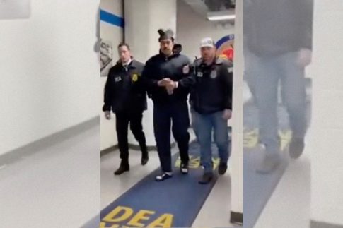 Ραγδαίες εξελίξεις – Στις ΗΠΑ Μαδούρο και… Βενεζουέλα – Επίδειξη ισχύος από Τραμπ και προειδοποίηση προς Κολομβία και Κούβα