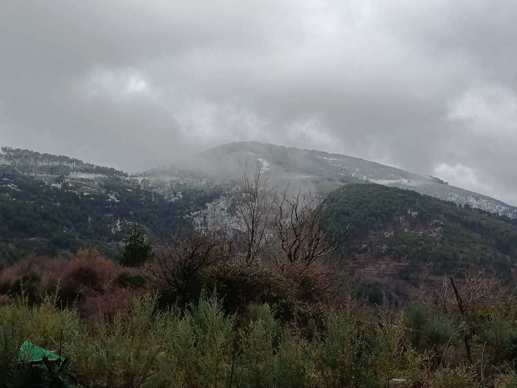Στα λευκά το Τουριστικό του Ταϋγέτου