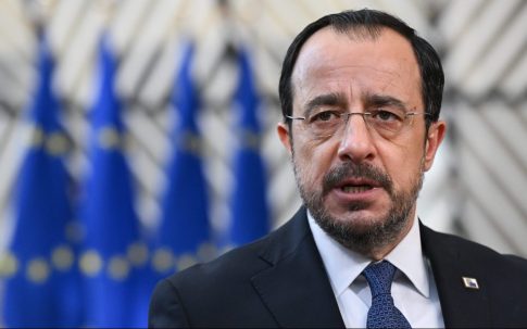 Η εγκυκλοπαίδεια της ροκ μουσικής