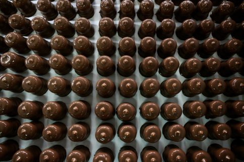 2<sup>ο</sup> Δημοτικό Σχολείο Αλεξανδρούπολης: Μάζεψαν καπάκια, πήραν αναπηρικό αμαξίδιο και το χάρισαν στο Ειδικό Δημοτικό Σχολείο