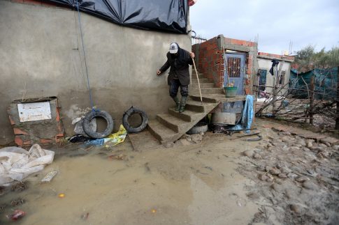 <strong>Oλοκληρώθηκε η επιχείρηση για την απομάκρυνση δύο χειροβομβίδων</strong> στο Κολωνάκι – Αποκαταστάθηκε η κυκλοφορία των οχημάτων στη Σκουφά