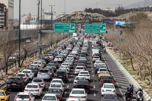 Πιθανότατα νεκρός ο Χαμενεΐ, λένε ισραηλινά ΜΜΕ – Είναι ακόμη ζωντανός, απαντά ο Αραγτσί