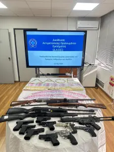 Κινέζος, καρούμπαλο, πορτοκαλί: Πώς δρούσε το κύκλωμα με τα λαθραία τσιγάρα και οι κωδικές ονομασίες