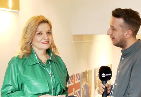 Από τη Νάουσα και την Κοζάνη, μέχρι την Ερμιόνη και τη Σάμο: Τα ζωντανά έθιμα της Αποκριάς στην Ελλάδα