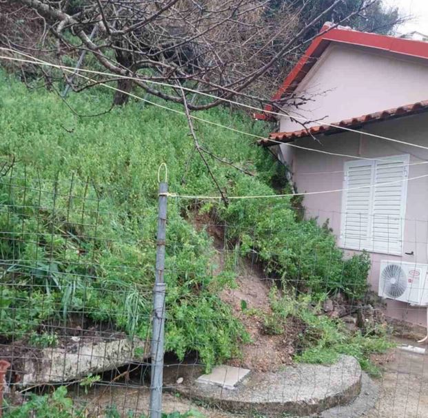 Πρέβεζα: Κατολίσθηση και καταστροφές στην Μυρσίνη από την κακοκαιρία