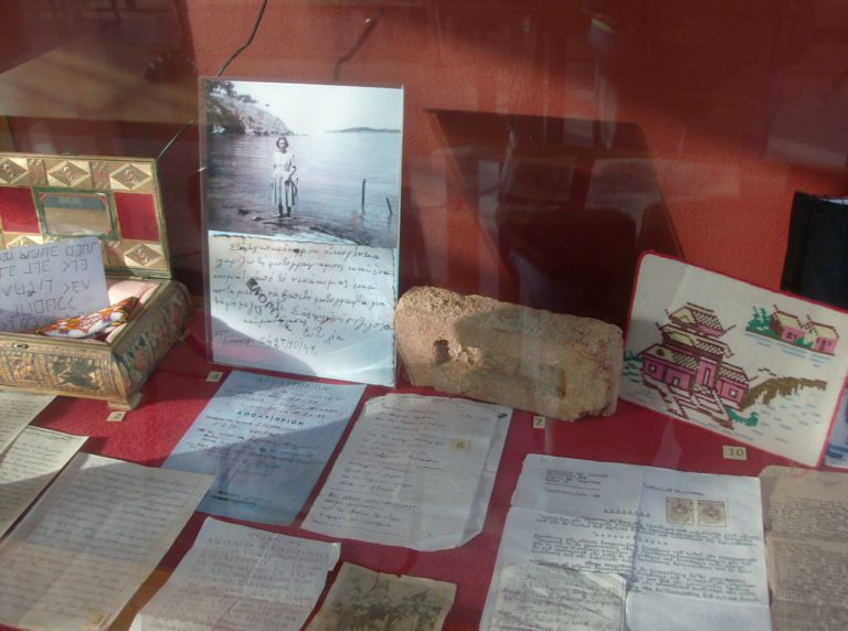 Στον τόπο της εκτέλεσης των 200 στην Καισαριανή (φωτορεπορτάζ)