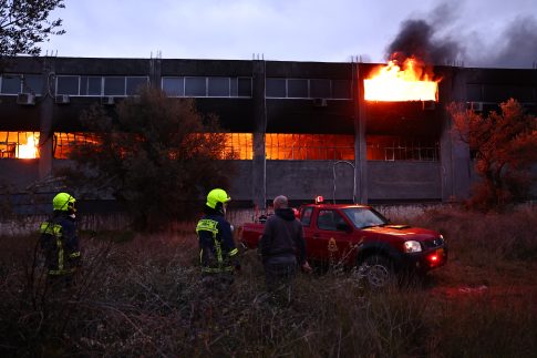 FT: Μυστική συμφωνία Ιράν – Ρωσίας για την απόκτηση αντιαεροπορικών πυραύλων
