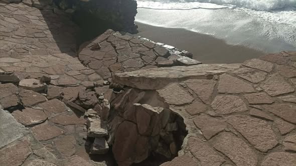 Θυελλώδεις άνεμοι «σφυροκόπησαν» τη Σκάλα Ερεσού στη Λέσβο – Εικόνες καταστροφής καταγράφει η κάμερα του ΕΡΤnews