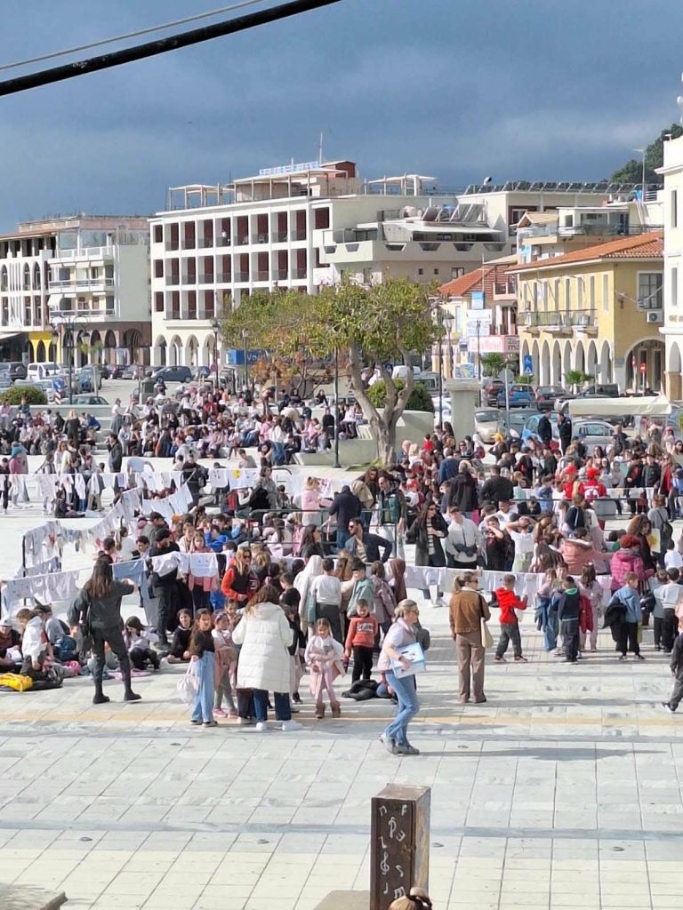 Ζάκυνθος: Ρεκόρ… απλωμένων στην «Μπουγάδα της Ευτυχίας»
