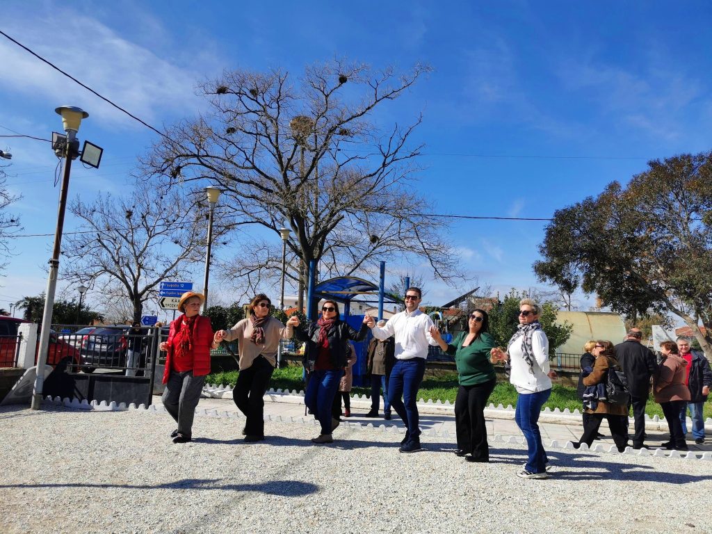 Με χορούς, μουντζουρώματα και πατροπαράδοτη φασολάδα τα Κούλουμα στη Ροδόπη