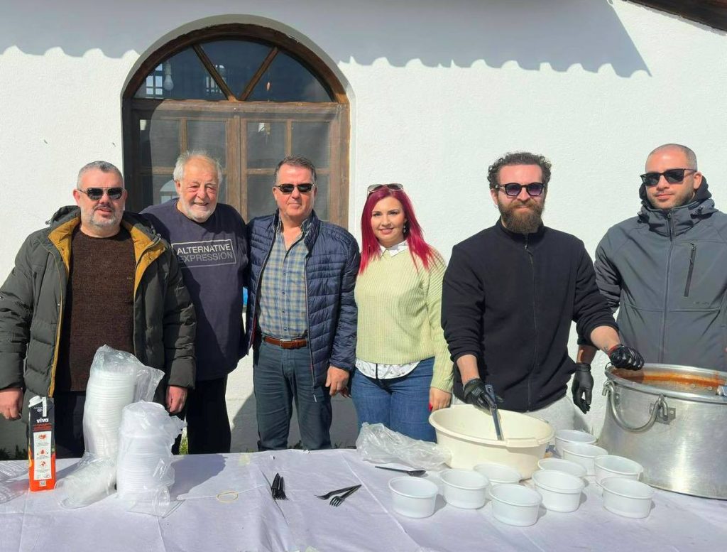 Με χορούς, μουντζουρώματα και πατροπαράδοτη φασολάδα τα Κούλουμα στη Ροδόπη