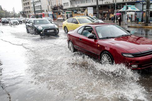 Έγκυος και πρόσφυγας </br> εν καιρώ πανδημίας