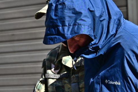 Ουκρανία: Η υπηρεσία καταπολέμησης της διαφθοράς κατηγορεί βουλευτές για δωροδοκίες <strong>και επιχειρεί εφόδους σε κυβερνητικά γραφεία</strong>