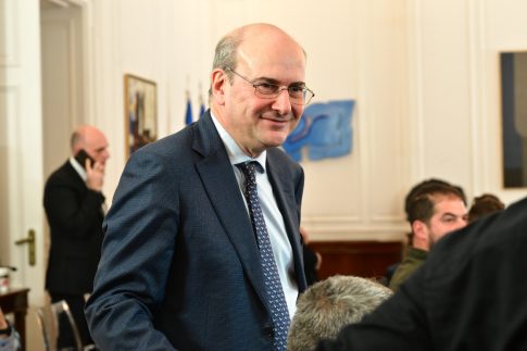 Κομοτηνή: Έριξε υδροχλωρικό οξύ σε υπάλληλο καταστήματος που προσπάθησε να ληστέψει